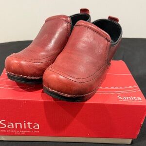 Sanita Women’s Red Leather Clogs